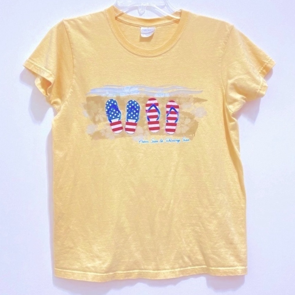 Women’s Patriotic Beach American Flag Cotton Marigold Stars & Stripes Tee Shirt